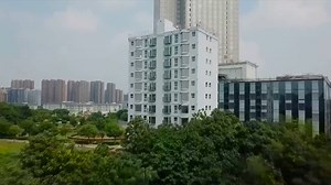 How to build an 11-story building that is resistant to earthquakes and typhoons in just 28 hours? Check out this miracle in China's Hunan. #GLOBALink | China Xinhua News