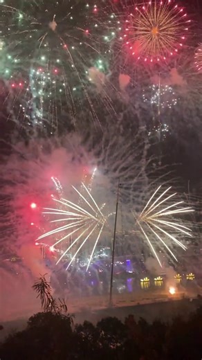 4.3K views · 114 reactions | Breathtaking Firework Show #fireworkshow #breathtaking #fireworks #firework #feuerwerk #fuegosartificiales #pyro #pyrography #fireworkshell #fyp #foryou Breathtaking Firework Show #fireworkshow #breathtaking #fireworks #firework #feuerwerk #fuegosartificiales #pyro #pyrography #fireworkshell #fyp #foryou | CharlesPyro Fireworks | Facebook