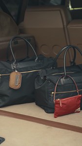 大切な人へ、“想いが続く贈り物”を。 クラシックな佇まいと、使うほどに深まる素材の風合い。 移ろう季節の中でも変わらない“本質の美しさ”を宿すFelisiのアイテムをお届けします。 | Felisi Japan