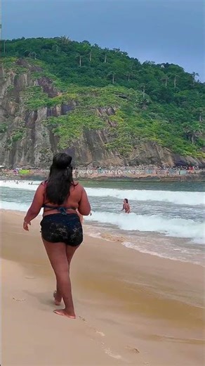 🇧🇷 A PERFECT DAY at Leme Beach Rio de Janeiro