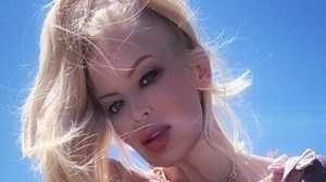 Jenna Jameson reveals 100-lb weight loss in pink corset dress on her birthday