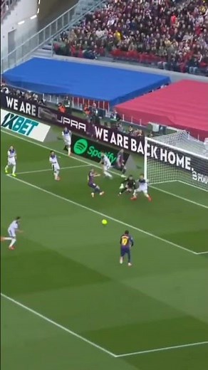 LAMINE YAMAL SCORES HIS FIRST GOAL AT THE NEW CAMP NOU 👏