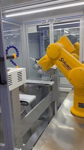 Staubli robot installation and commissioningStäubli robot #robot #robots