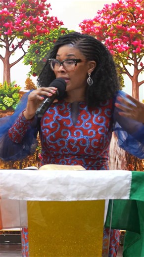 Thème : La puissance de l’onction 🔥🕊️💧 L’onction agit comme le feu qui consume, la colombe qui apaise et l’eau qui restaure. Elle apporte autorité, paix et vie nouvelle. Quand l’Esprit descend, il met fin à la sécheresse et renouvelle ton être tout entier. Reçois l’onction divine au de Jésus! | La Maison de l'Évangile - MDE