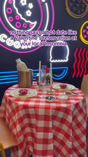 late-night love birds, this one’s for you. reserve your spot for our Warm Cookies, Hot Date event, including the option to order from a pre-fix menu and have a the meltiest and most memorable V-Day. head to https://bit.ly/3ZFdWUk for more info on participating bakeries. also keep an eye out for our official V-Day menu, including dips, coming soon. | Insomnia Cookies