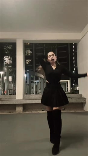 Jangan berharap yang tidak pasti bisa di harapkan berdiri tegak di kedua kaki mu nona🤓🤓🤓#fypシ゚viral🖤tiktok☆♡🦋myvideo #foryoupage❤️❤️ #fyppppppppppppppppppppppp #tkwsingapore🇮🇩🇸🇬