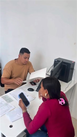 Secretaria Municipal de Agricultura on Instagram: "De forma inédita, a Prefeitura de Jupi, por meio da Secretaria Municipal de Agricultura, Meio Ambiente e Desenvolvimento Econômico, iniciou em 2025 o registro de inscrições no Cadastro Nacional da Agricultura Familiar (CAF) — um documento essencial para agricultores e agricultoras do nosso município 🌱 Com essa iniciativa, garantimos mais agilidade e facilidade no acesso ao cadastro. Somente ao longo do último ano, mais de 250 CAFs foram emitido