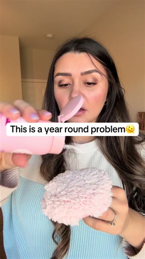 This comfort powder keeps you dry, smooth, and fresh regardless of the weather. Lightweight, non-greasy, talc-free, and made for real bodies that sweat. Once you try it, you won’t skip it. #bodycareessentials #bodypowder #dustingpowderpuff #sweatrelief #sweatrelief