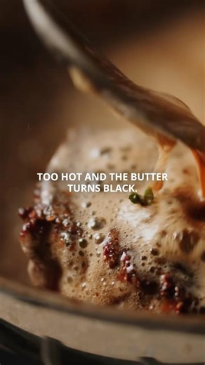 The secret to foaming butter #chef