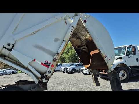 Newport News, VA: (2017 International 7400 Heil Side Load Automated R)