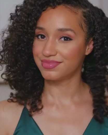 14 reactions | The Sesame OIl collection is perfect for those looking to have the perfect braid out. Look at this one! | Hawaiian Silky | Facebook