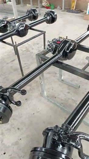 Steering front and rear axles, 3-ton load capacity, custom width, 10 kW AC motor, four-wheel drive