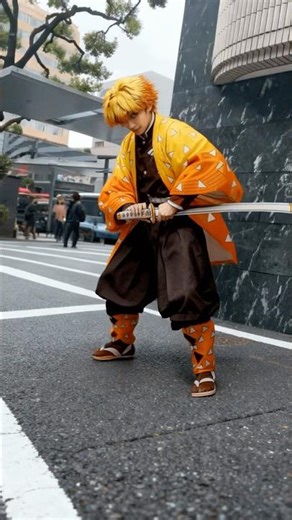 Real-Life Zenitsu Thunder Breathing on the Streets ⚡(Demon Slayer)