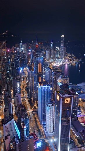 Vibrant Night View of Famous Hong Kong | LaLin Photography