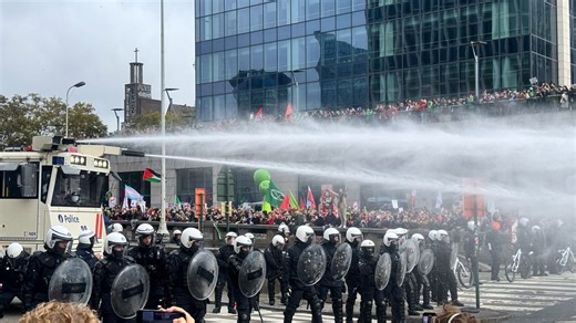 Video. Belgian police clash with protesters as austerity anger grips Brussels