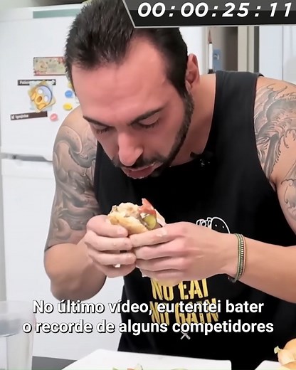 Tentando bater um recorde de novo com sanduíches Subway #reels #recorde #desafio #fastfood | Corbucci Eats