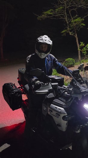 Sneaky or Rowdy?? You can choose with the jekillandhyde.us Nomad S exhaust! And it's already on the 2025 BMW R 1300 GSA that you could win! https://contests.roadrunner.travel/2025-motorcycle-sweepstakes | RoadRUNNER Motorcycle, Touring, and Travel