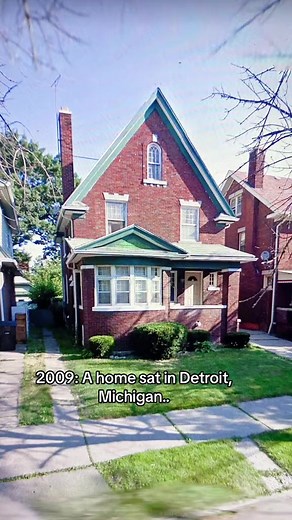 Only thing certain is change.. #abandoned #abandonedhome #detroit #michigan | Rundown Buildings