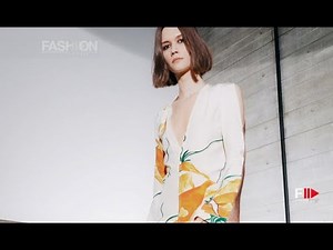VICTORIA BECKHAM Fall 2021 Highlights London - Fashion Channel