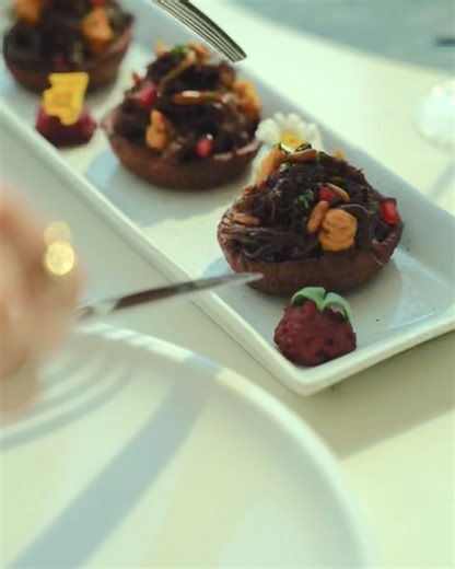 Four Seasons Hotel Bahrain Bay on Reels