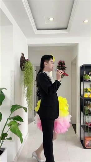 The entire song is performed by one person handling both vocal parts #dance #duet #wedding