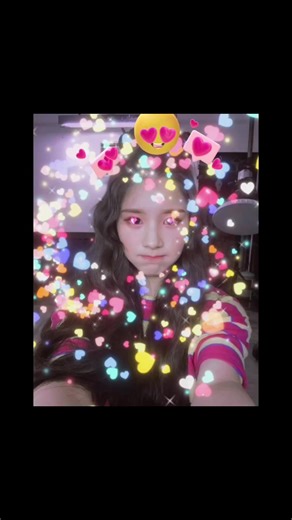 Heejin: The Charismatic Queen of LOONA