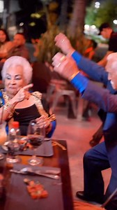 190K views · 4.2K reactions | Está linda parejita lo baila todo cuando nos visita  El Toro Loco Churrascaria 8 ST Restaurant El Toro Loco Churrascaria Doral #ganasconcanas #toroloco #miamirestaurants #gcc | Ganasconcanas | Facebook