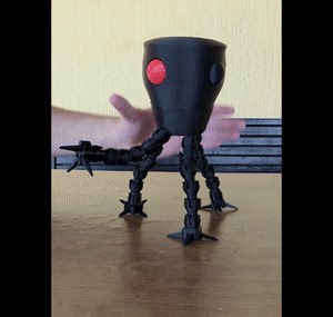 Osmia Omnidroid V3 Articulated Robot Toy