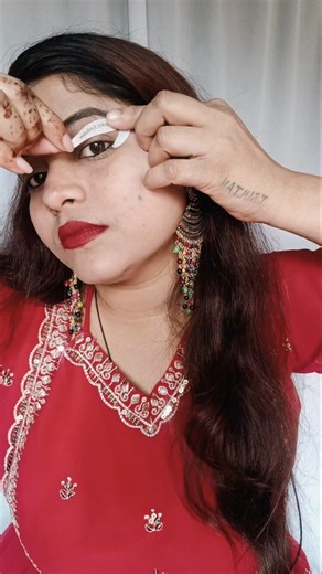 Viral Eyeliner sticker #eyelinersticker #eyeliner #eyemakeup #eyeshadowsticker #ytshorts #makeup