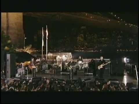 U2 - She's A Mystery To Me (Live At The Brooklyn Bridge)