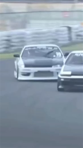 RETRO SPEC © on Instagram: "RETRO SPEC ©"