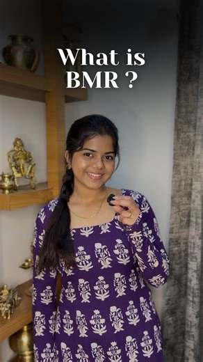 Kasturi Patil | Nutrition. Health. Lifestyle Coach. on Instagram: "🚗 BMR = Body ki Idle Speed Jab aap so rahe hote ho, relax kar rahe ho, ya bilkul kuch nahi kar rahe ho— tab bhi aapki body calories burn kar rahi hoti hai. 🔥 Usi ko kehte hain BMR (Basal Metabolic Rate). Ye aapki body ka baseline energy requirement hai. 💡 Weight loss, gain ya maintenance samajhne ke liye BMR ko samajhna sabse pehla step hai. 👇 Comment karo: Kya aapne apna BMR calculate kiya hai? Basal Metabolic Rate, Metaboli