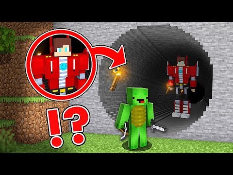 Mikey Found TRANSFORMERS JJ's TUNNEL in Minecraft Challenge - Maizen