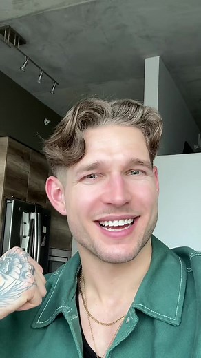 Mesmerizing Sing Along to Sarah Halestorm's Leaked Jamo