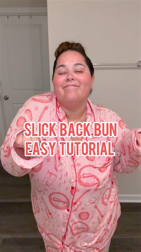 The best time for a dance party is while I’m getting ready 💃🏻 wanted to share my super easy slick back bun tutorial with you guys as well!! This is probably the worst it’s turned out in a whileeee (maybe all of the dancing???) but it’s still sleek and ready for the day! 🥰 Comment WANT IT and I’ll send you the details to everything that I use as well as my new bubble initial necklace that I’m wearing! ✨❤️ | Leah Ryder
