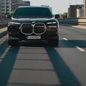 246K views · 104 reactions | Mai multă bucurie. Mai multe funcții pentru automobilul tău BMW. BMW ConnectedDrive Week îți aduce reducere de 20%* la serviciile noi achiziționate. Descoperă oferta noastră  bmw.ro/ro/shop/ls/cp/connected-drive. | BMW România | Facebook