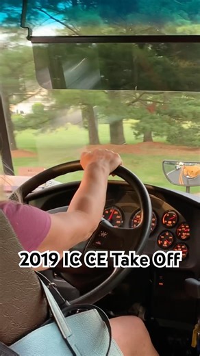 2019 IC CE Take Off #icbus #schoolbus