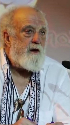 Ama, Ama, Ama y Ensancha el Alma - Manolillo Chinato #extremoduro #robe