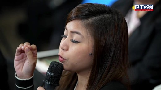 Presidential Communications Office (PCO) Undersecretary and Palace Press Officer Atty. Claire Castro, together with Department of Health (DOH) Secretary Teodoro Herbosa and Philippine Health Insurance Corporation (PhilHealth) President and Chief Executive Officer (CEO) Dr. Edwin Mercado, holds a press briefing with the Malacañang Press Corps (MPC) on January 7, 2026. | Radio Television Malacañang - RTVM