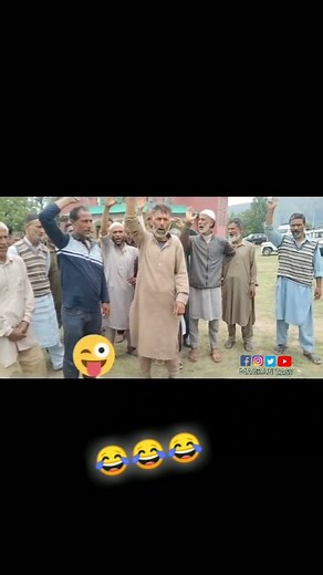 🤣🤣🤣 . . Follow and Tag your posts to get free featured 👉 @magzan_tass 🍁 . Turn on the post notification 🔔🔔 Video Credit : ©️ Credit owned by Respective Content Creators. (kindly DM for credit/removal) #magzan_tass #magzantass | The KashmirisTaan