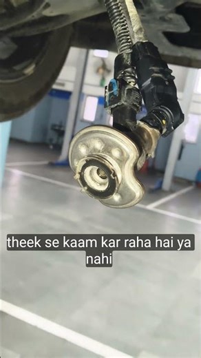 Urea/adblue injector spray pattern testing