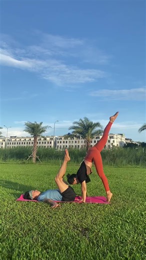 Dancing with Acrobatics and AcroYoga Tips