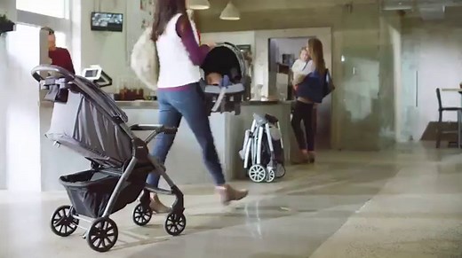 Chicco Mini Bravo Plus Lightweight Stroller for Babies and Toddlers, 3-Position Reclining Seat and UPF-Rated Canopy, Child and Parent Trays, Self-Standing Fold | Graphite/Grey