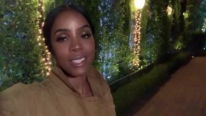 A special message from Kelly Rowland to everyone who has tickets to The TAB Everest at Royal Randwick on Saturday, 19th October 💋 💋 💋 | Racing NSW