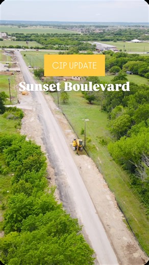 CIP UPDATE: Sunset Boulevard The sewer installation along Sunset Boulevard is approximately 45% complete. Construction crews are currently working from west to east to complete this phase of the project. Upon completion of the sewer infrastructure, the contractor will begin earthwork operations and the full replacement of the roadway surface. Roadway reconstruction is scheduled to proceed in the opposite direction - from east to west - following the completion of sewer work. At this time, the pr