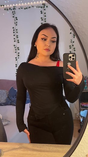 ️ (@queenertarsi1)’s videos with original sound - 🤍