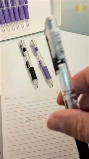 Uma das melhores _Lapiseira Pentel Quick Click 0,05mm Roxa ou Preta