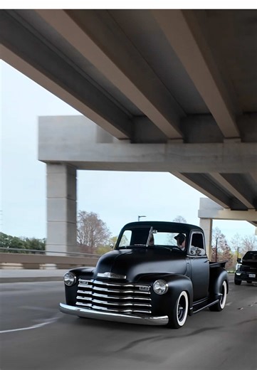 Cruisin’ with Clay’s 1950 Chevy #hotrod #classiccar #atx #osmopocket3 #cruising
