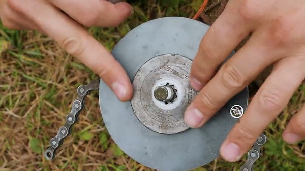 Trimmer Attachments You Need for Perfect Yard Maintenance