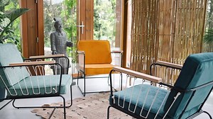 A influência oriental na decoração, inspira pelo seu minimalismo, ancestralidade e misticismo. As tendências Atmosphera Deco viajam por todo o mundo, mas fazem-nos sempre sentir em casa! . Repeat with us: #iamhôma ✓Conheça o novo catálogo digital em bit.ly/3xnoLu9 ✓Disponível nas lojas físicas e em homa.pt | hôma